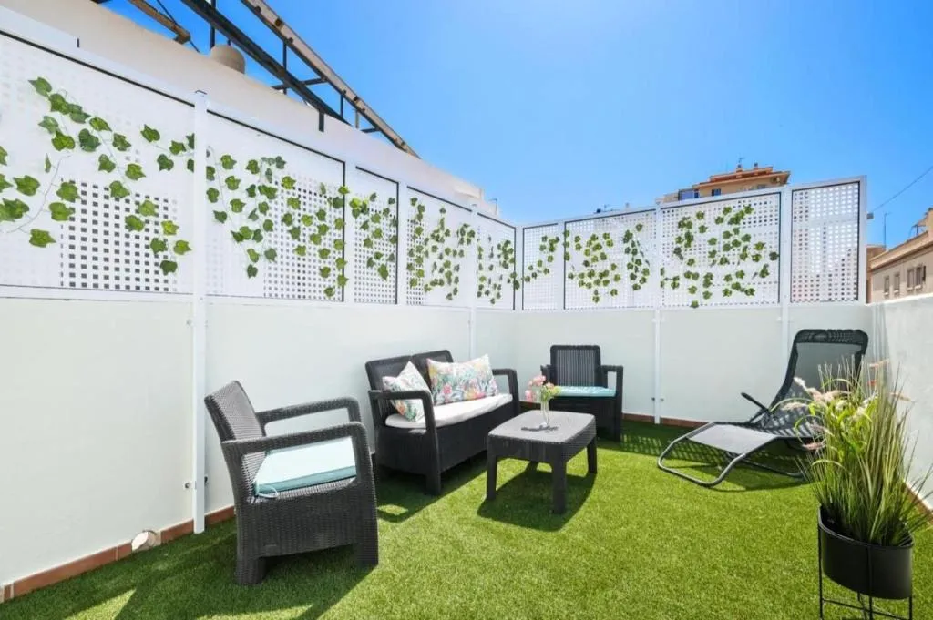 Image of Apartamento con terraza privada en málaga centro