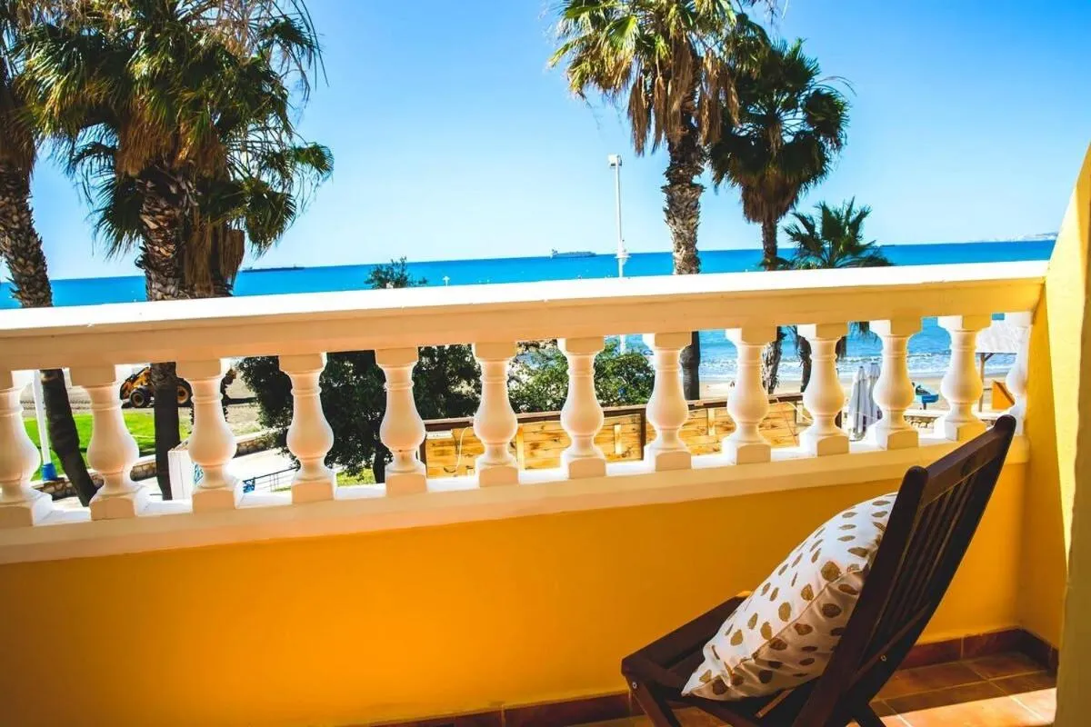 Image 1 of Apartamento con vistas al mar en Pedregalejo playa