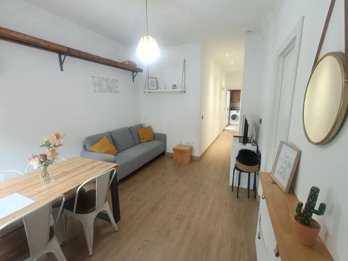 Image 4 of Apartamento familiar