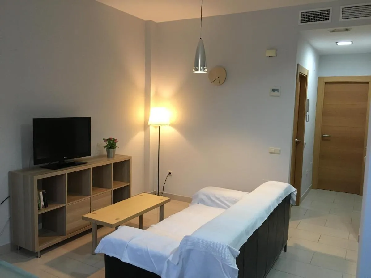 Image 2 of Apartamentos El Palo