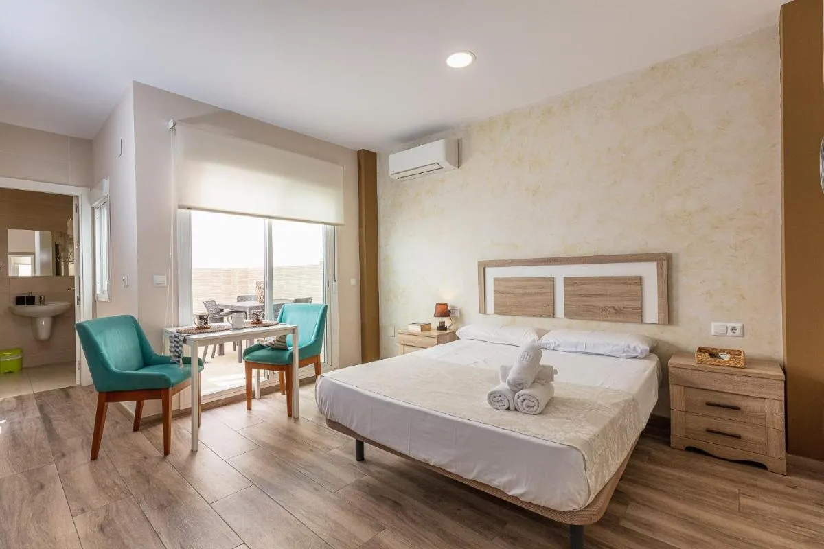 Image 5 of Apartamentos Lola Beach