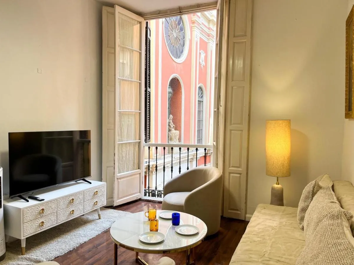 Image 1 of Apartamentos Málaga centro