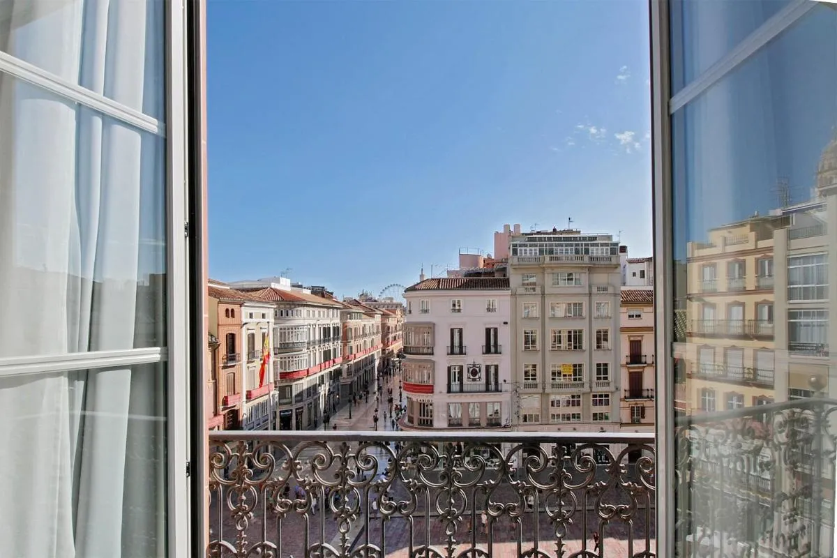 Image 2 of Apartamentos Plaza Constitución – Larios