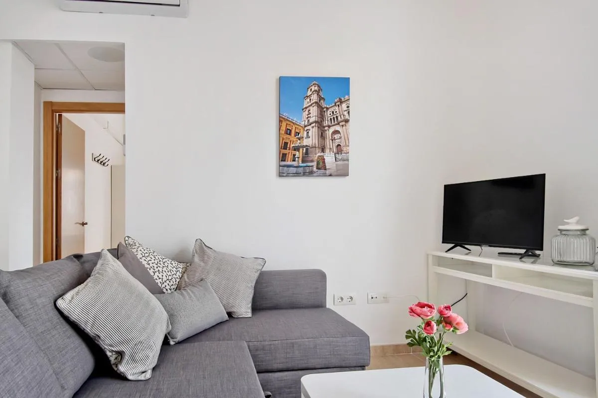 Image 3 of Apartamento terraza privada 2D MALAGA CENTRO