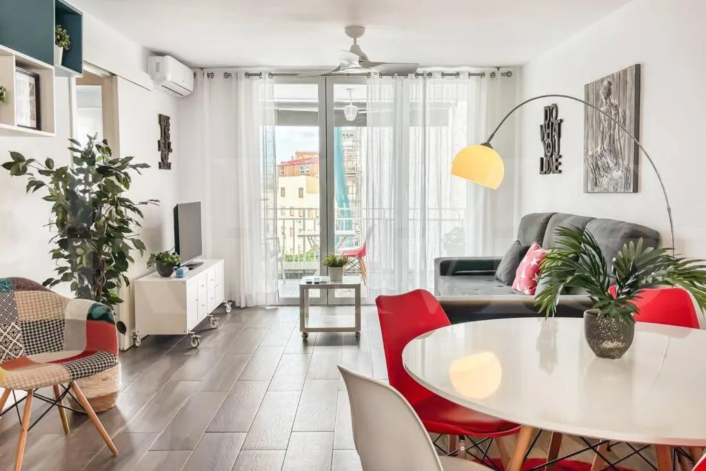 Image of Apartment with terrace next to Port of Malaga by REMS