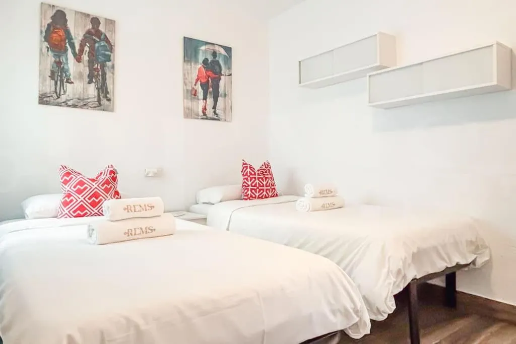 Image 5 of Apartment with terrace next to Port of Malaga by REMS
