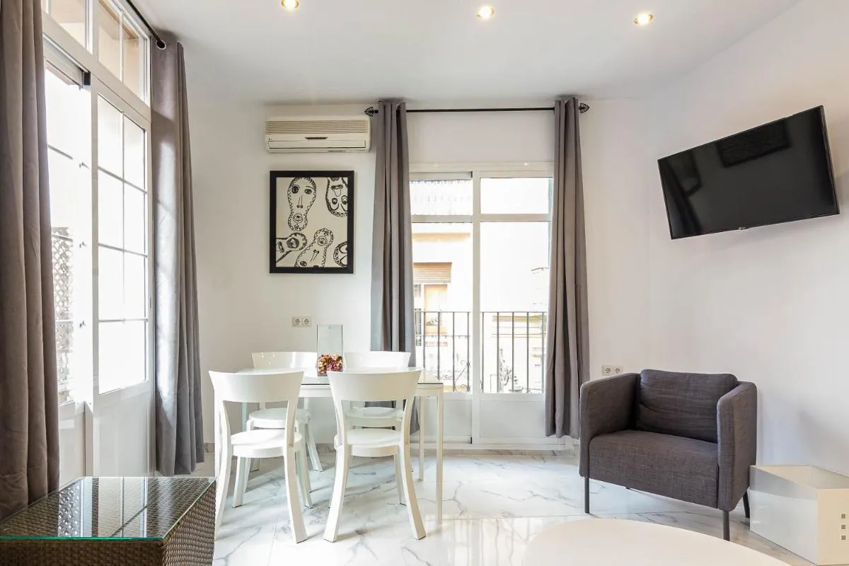 Image 3 of Arriola Apartamento con terraza by Bossh! Apartments