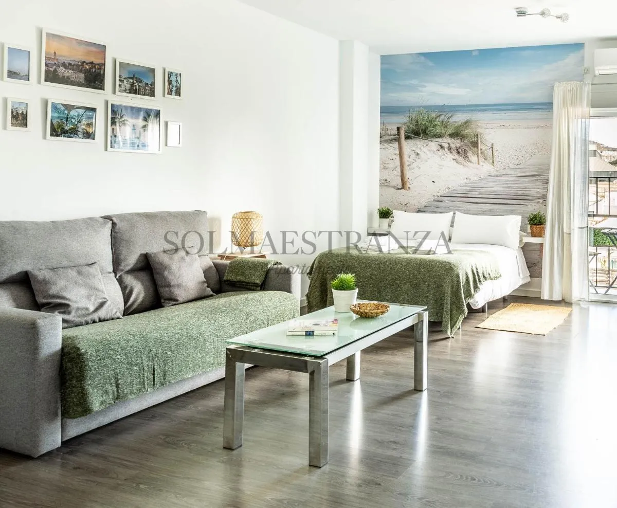 Image 4 of Atarazanas Apartment by Sol Maestranza