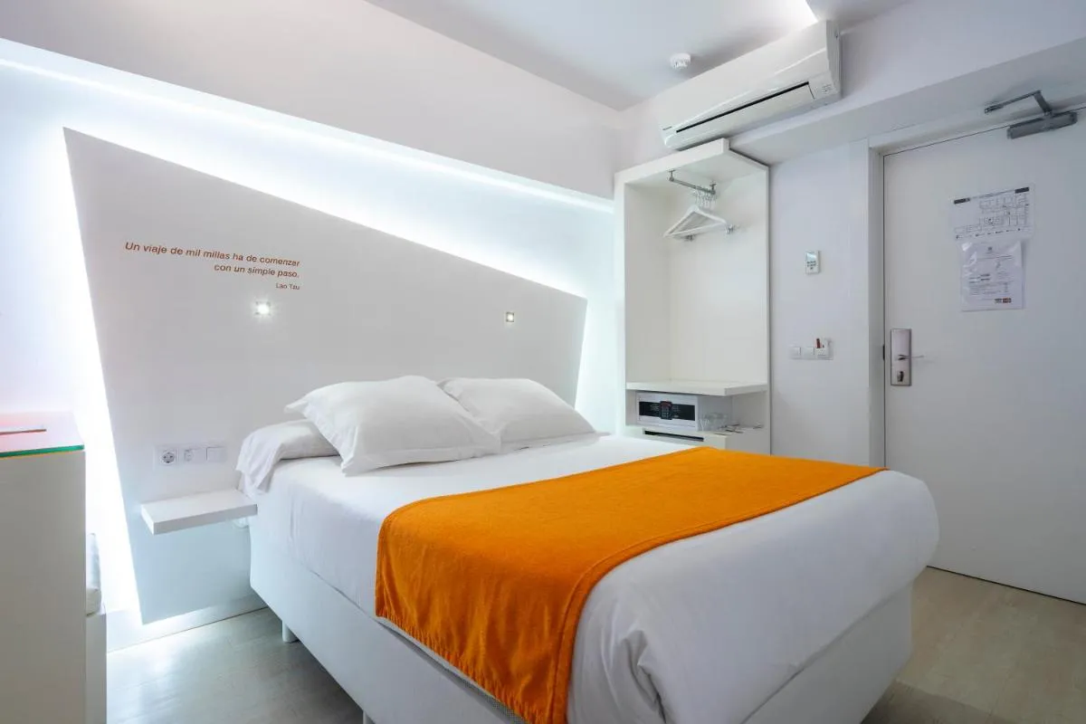 Image 2 of Atarazanas Málaga Boutique Hotel