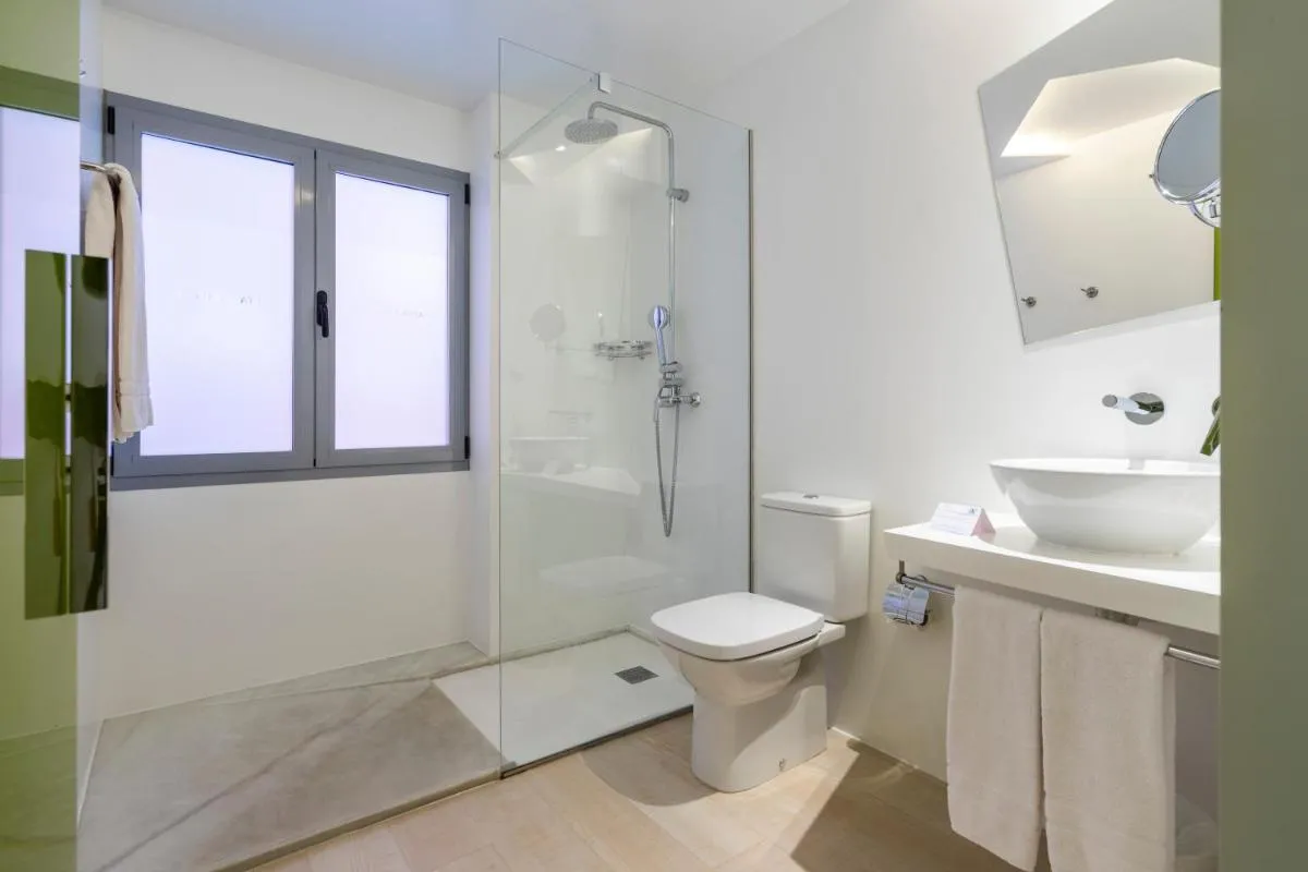 Image 4 of Atarazanas Málaga Boutique Hotel