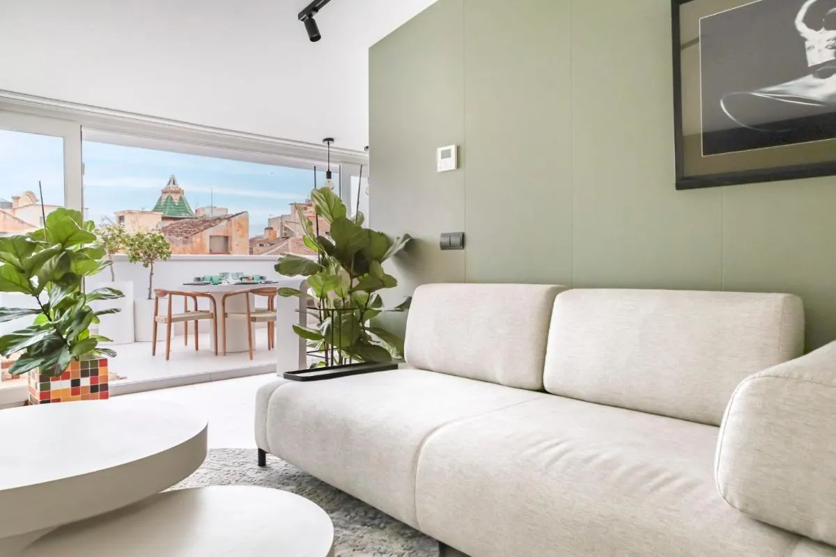 Image 1 of Atarazanas Suite, Atico con terraza