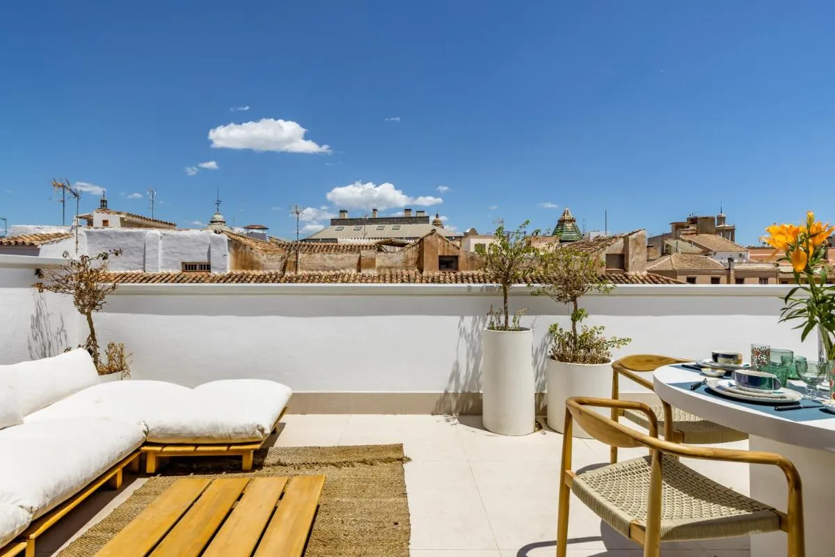 Image 5 of Atarazanas Suite, Atico con terraza