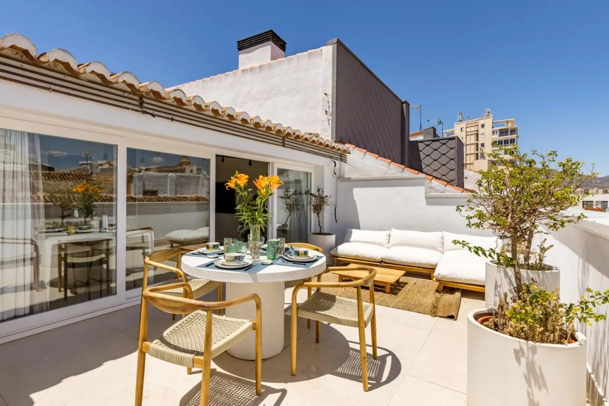 Image 6 of Atarazanas Suite, Atico con terraza