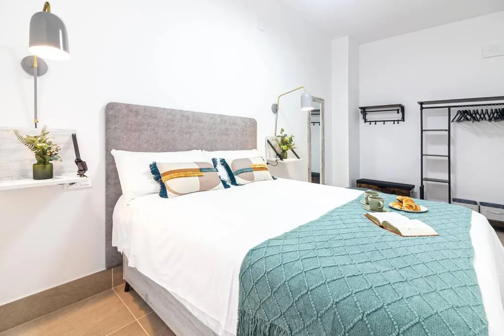 Image 1 of Ayala FreshApartments by Bossh! Apartments