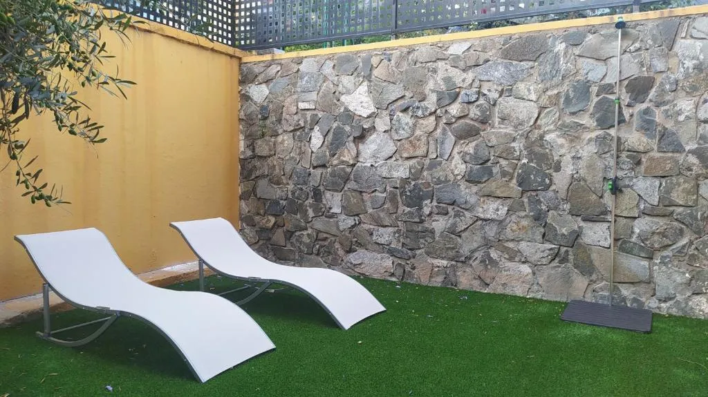 Image of BEACH&GARDEN