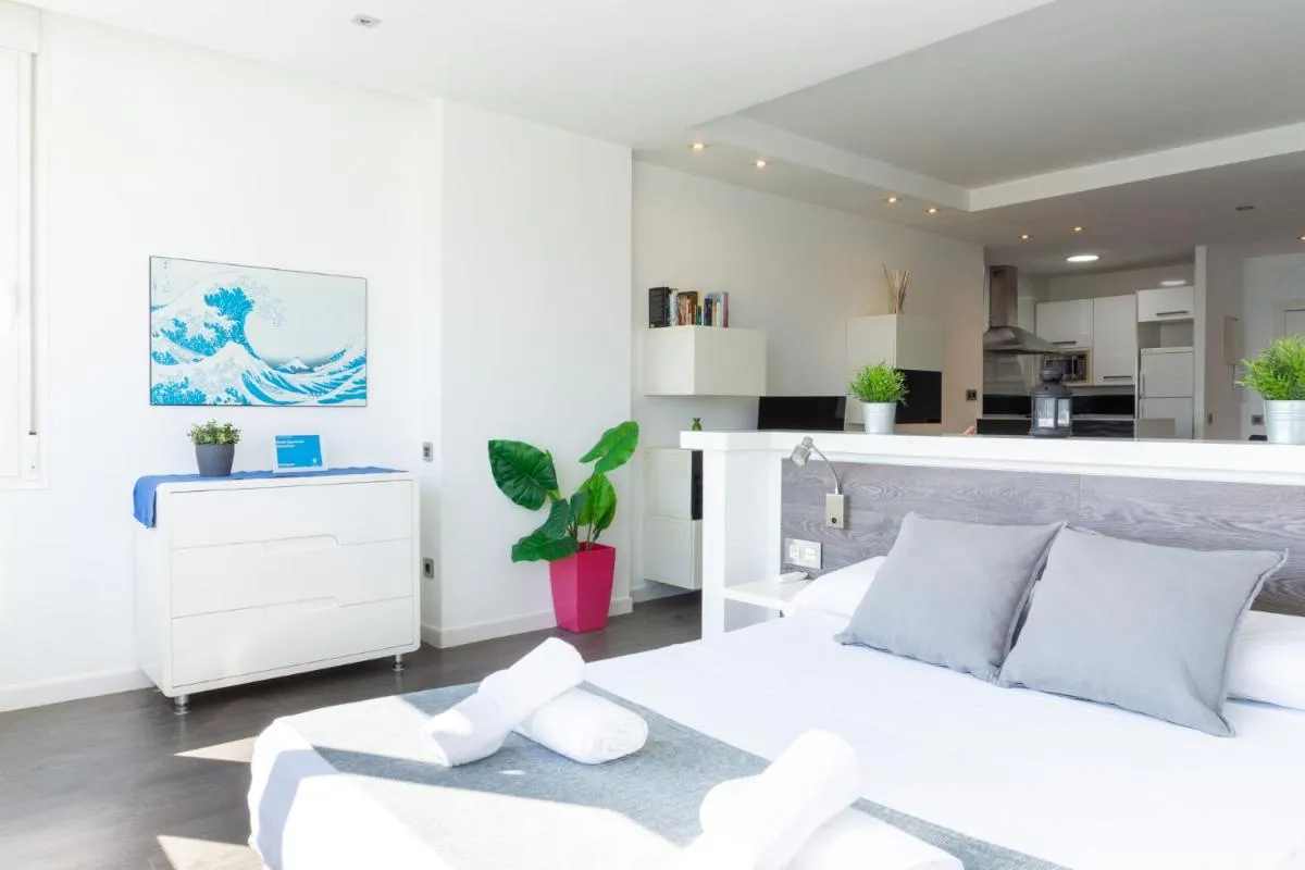 Image 1 of Beach Apartment Guadalmar