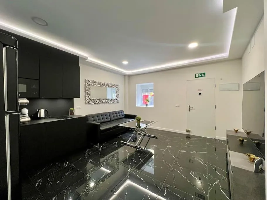 Image 2 of Bosco & private terrace by ELE Apartments