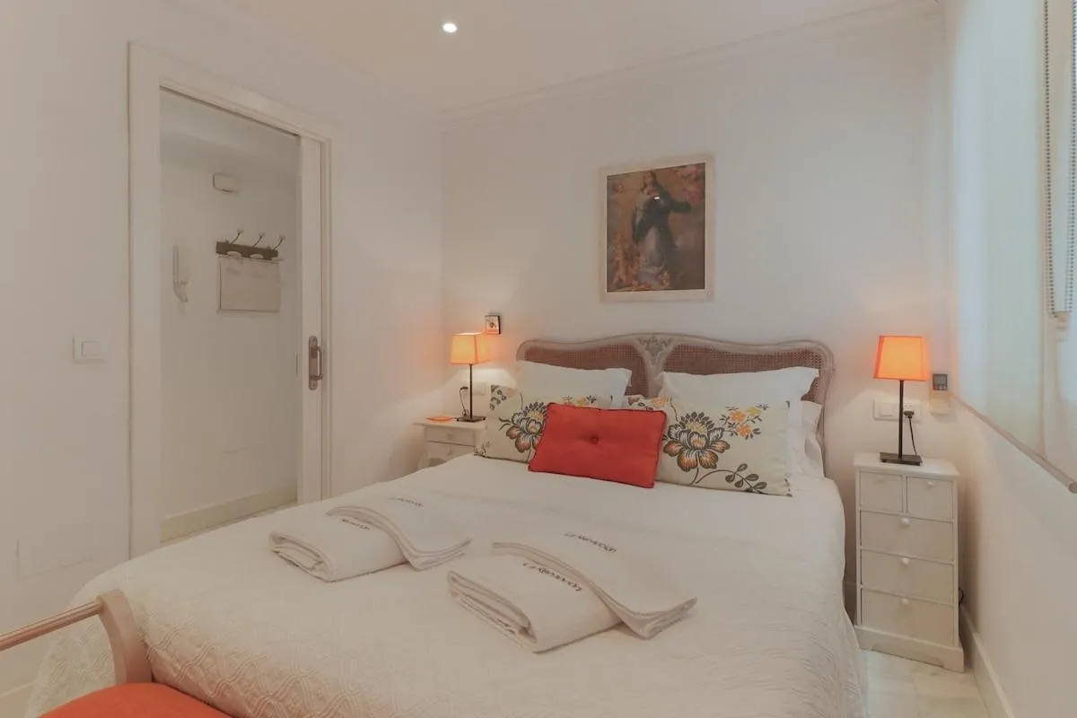 Image 1 of C1 – Seaside Malagueta Central Apartment