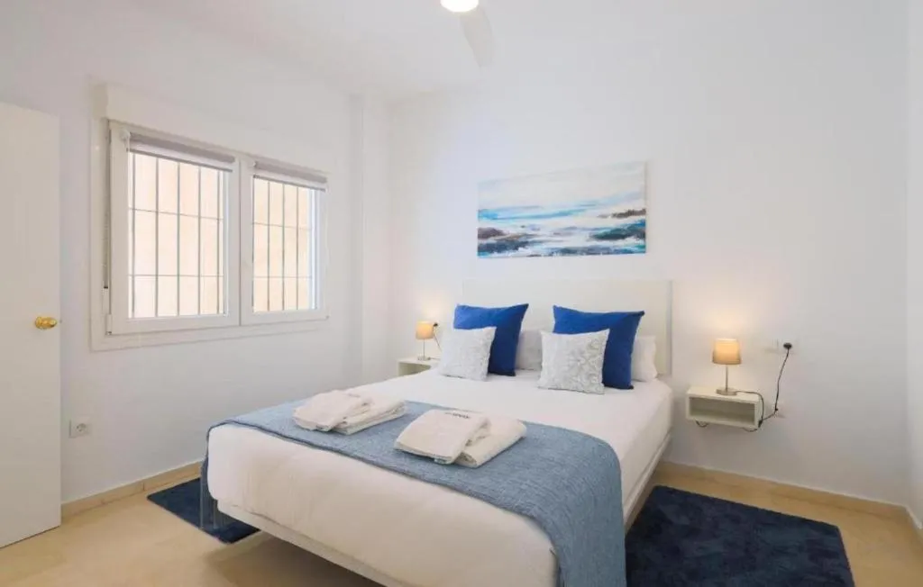 Image of C35 Modern apt in Downtown