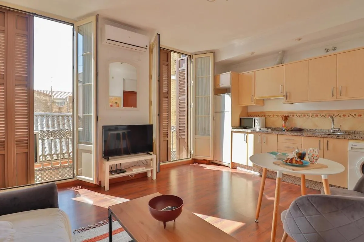 Image 2 of C61 – Brand New One Bedroom Cathedral Views