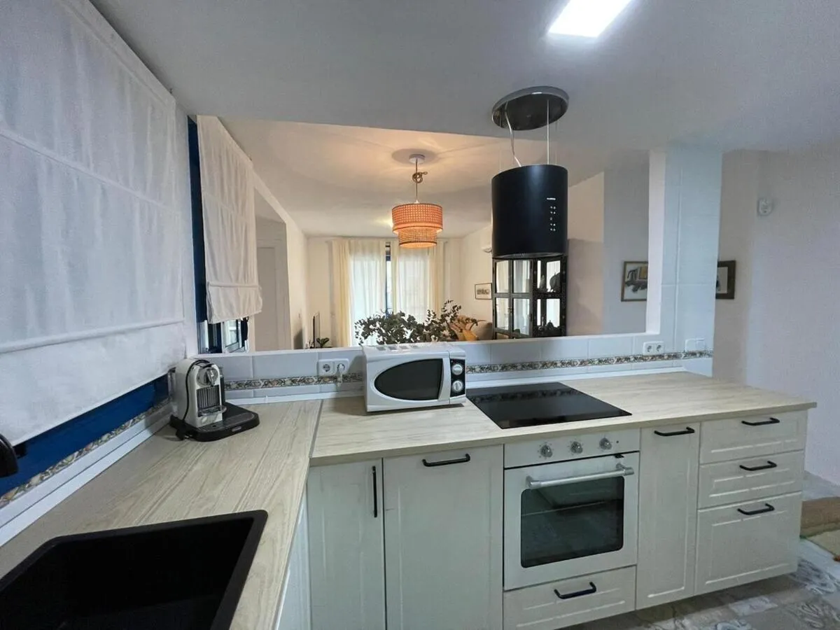 Image 1 of CALU Homes cerca Playa de Huelin