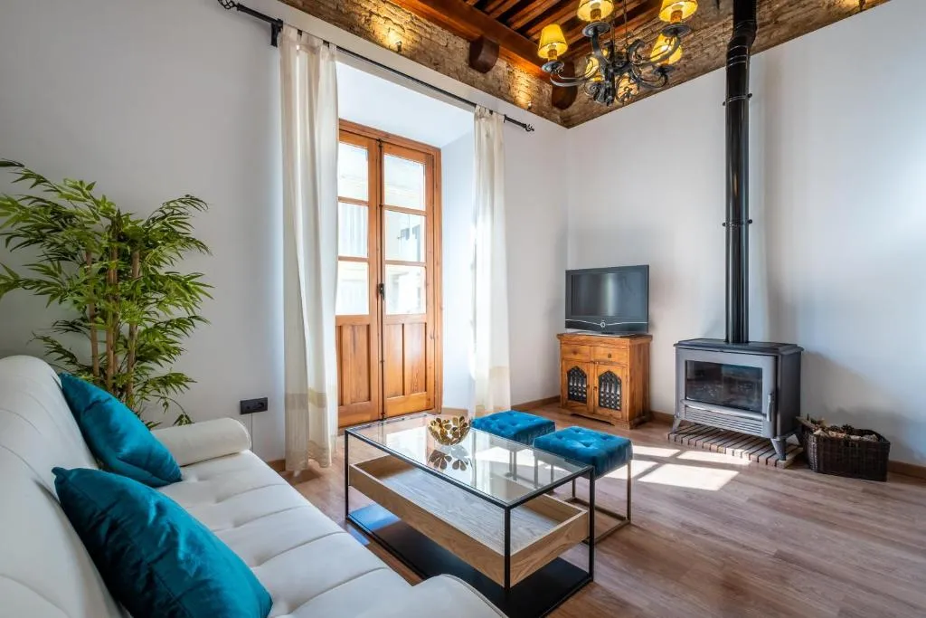 Image of CARRETERIA – Design & Comfort – Prime area
