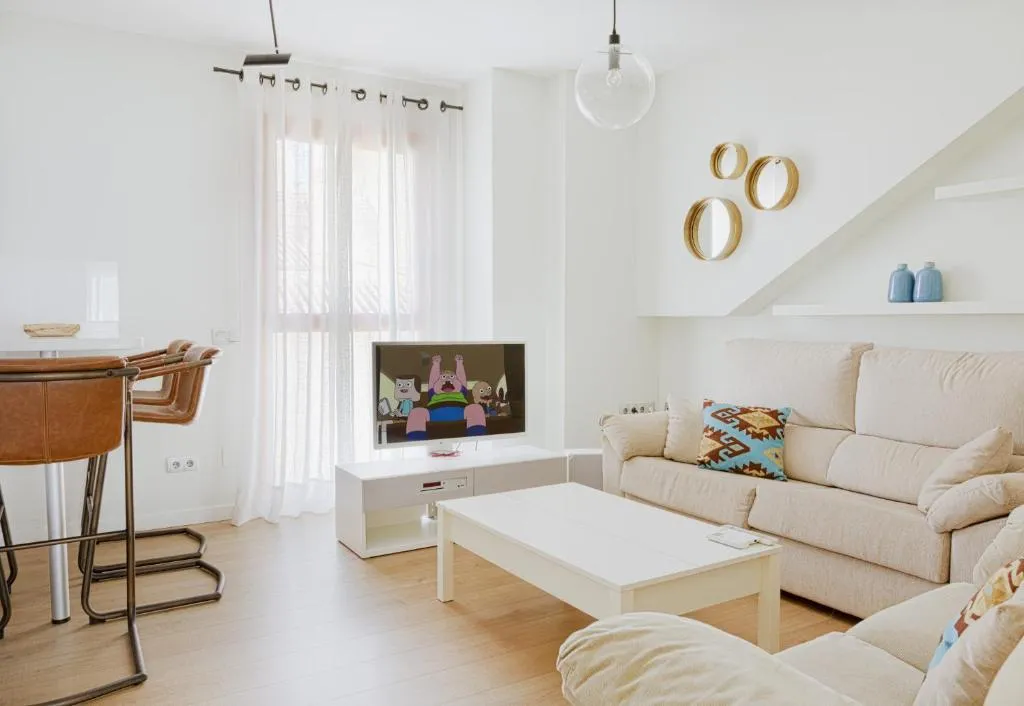 Image of Caleta Homes – Apartamentos Pompidou