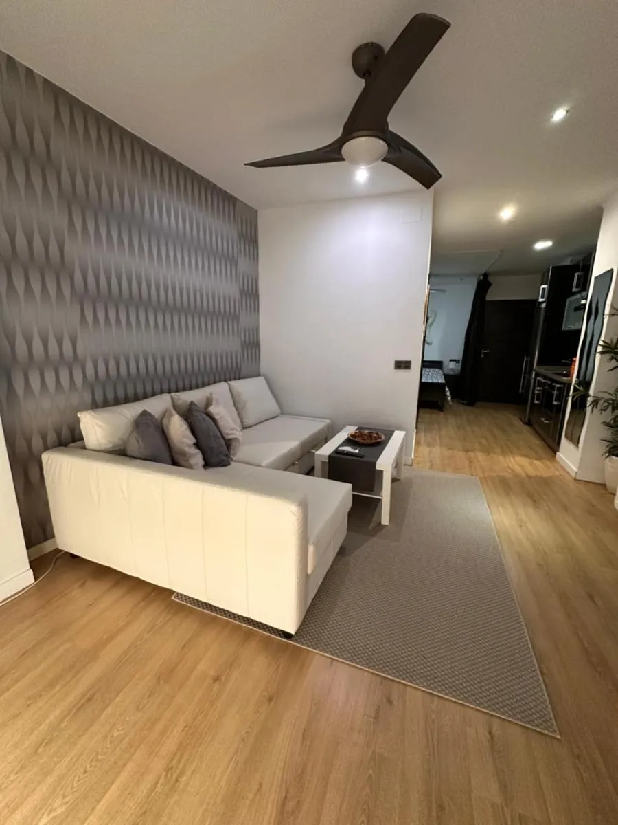 Image 1 of Carreteria Deluxe