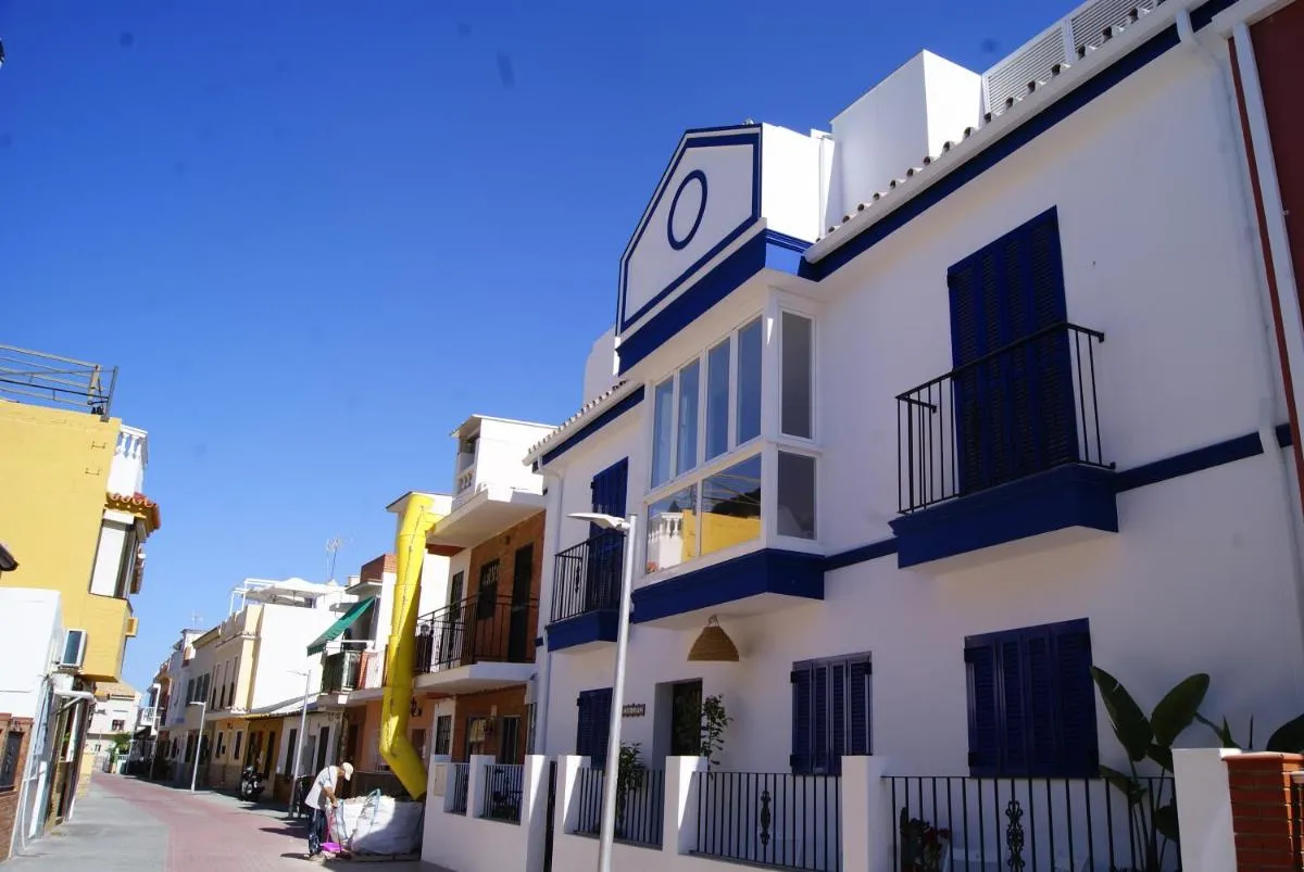 Image 1 of Casa López- Lujosa casa de playa en Málaga