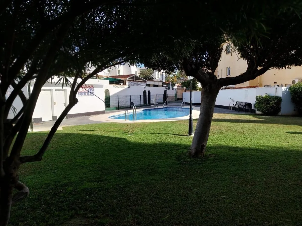Image 1 of Chalet en Málaga, Torremolinos, cerca de la playa