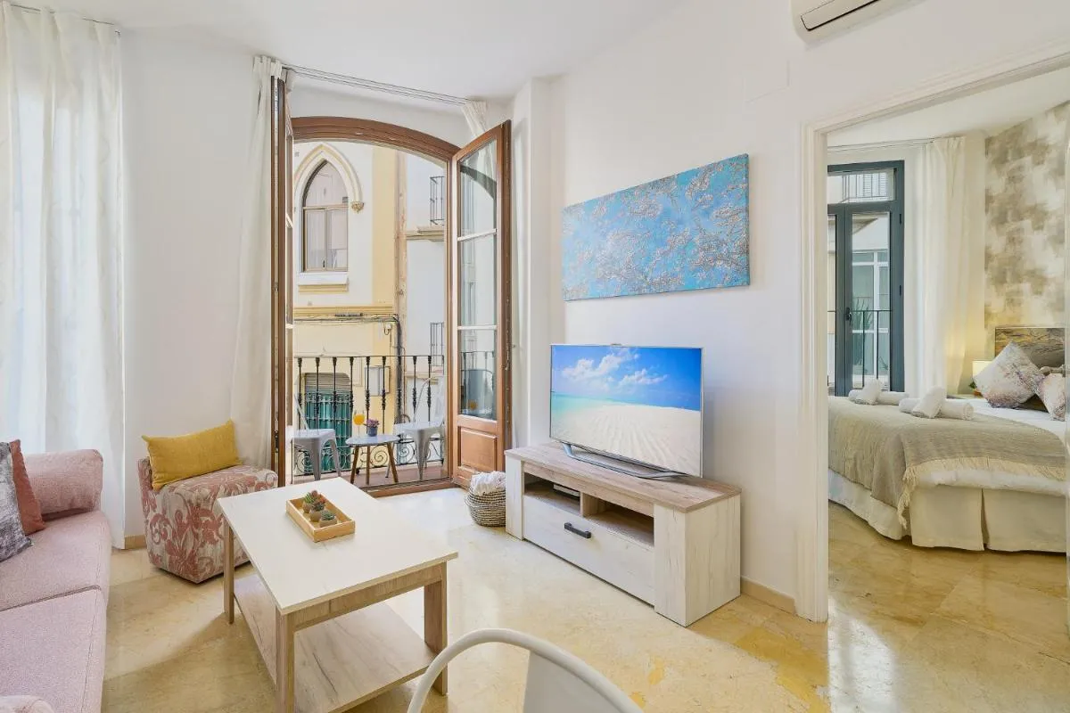 Image 1 of Charming Apartment Historic center Málaga