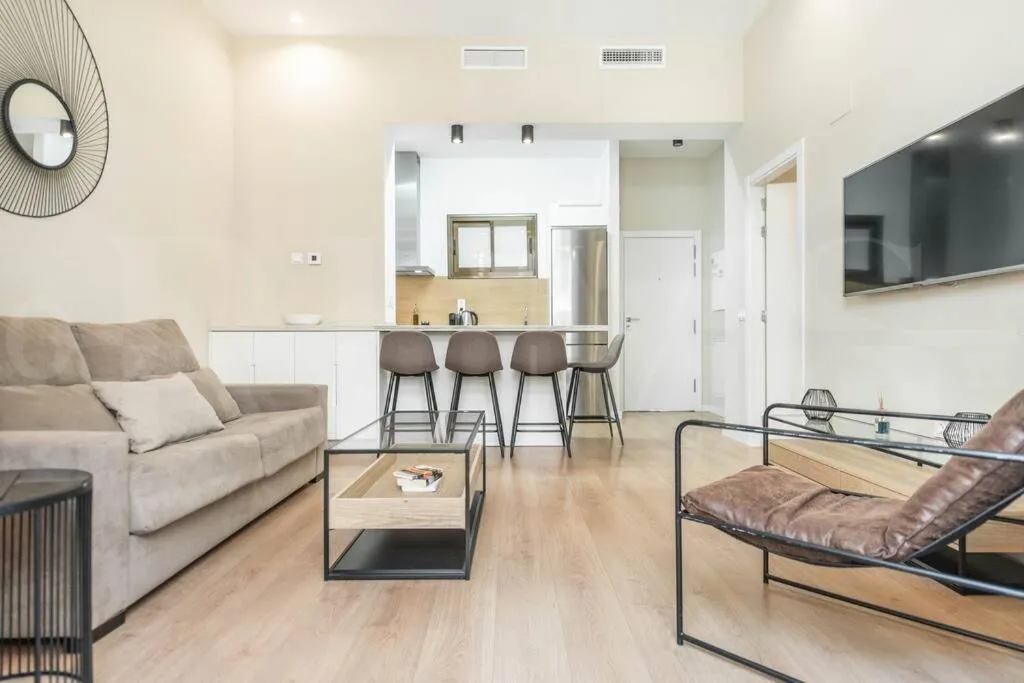 Image 3 of Chic apartment in the heart of Malaga by REMS