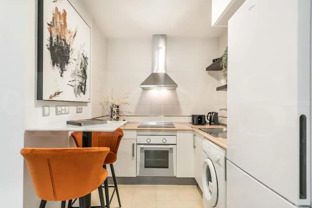 Image 2 of Chic intimate studio in the heart of Malaga by REMS