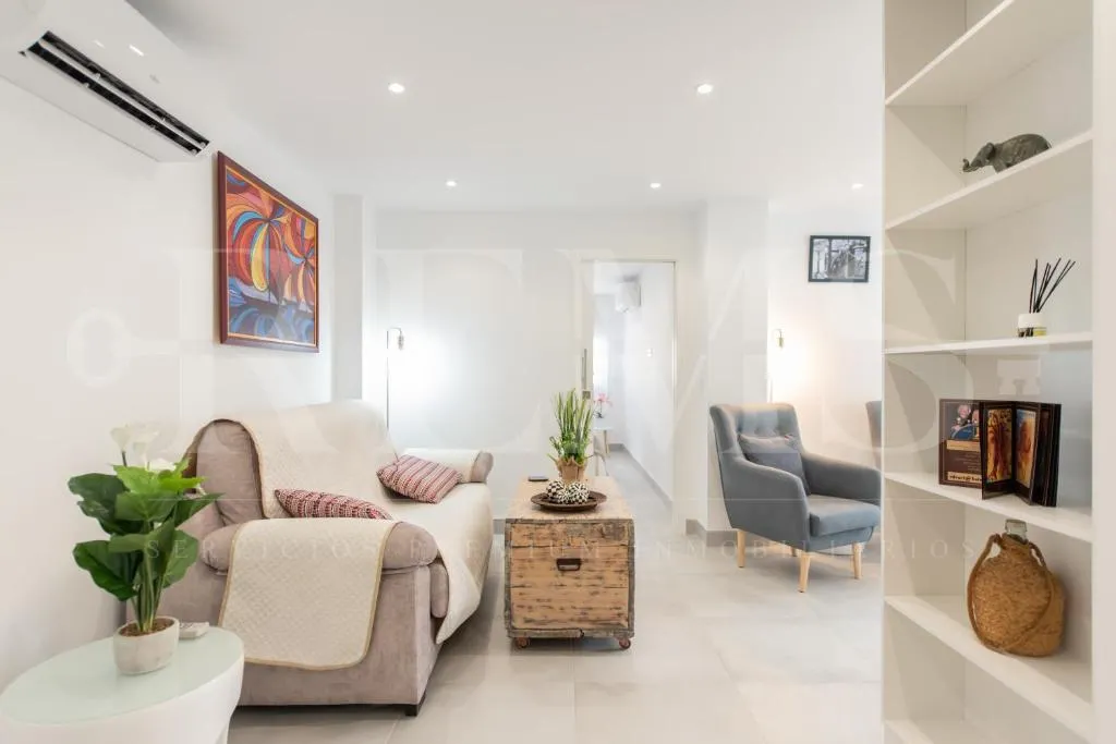 Image of Comfortable and charming apartment with terrace by REMS
