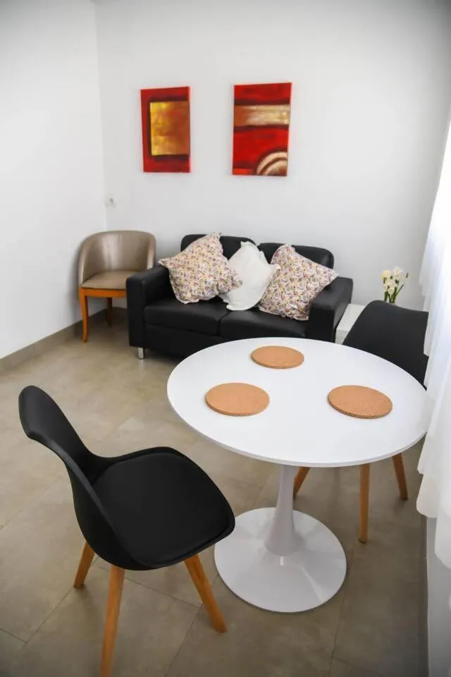 Image 3 of Coqueto apartamento cerca centro