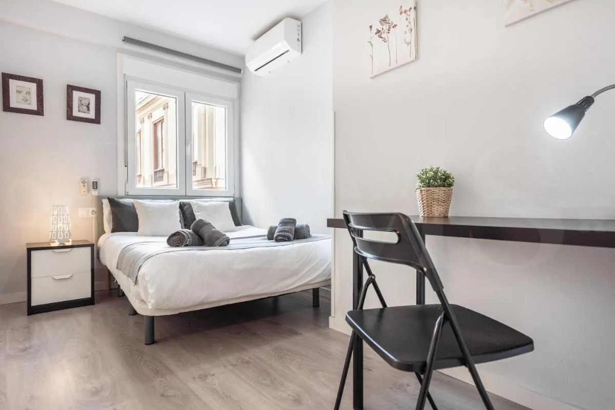 Image 6 of Cosy flat with private balcony – Historic Center by REMS