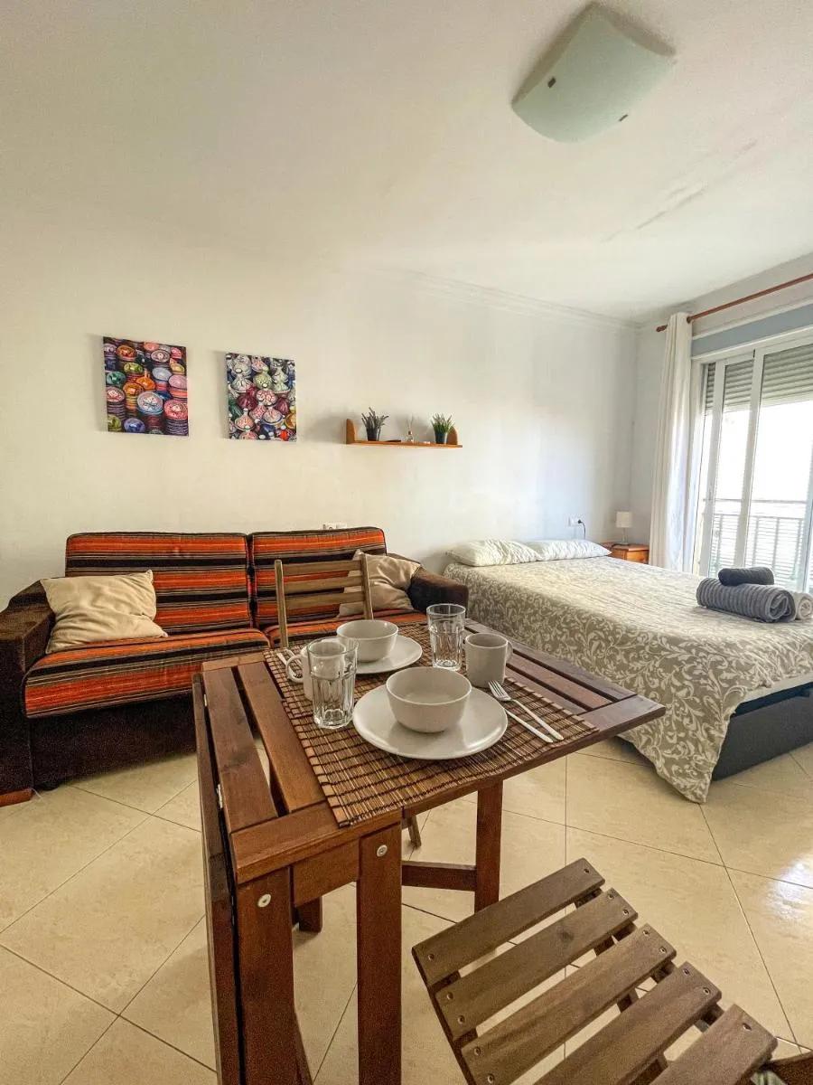 Image 4 of Couples Nest in Malaga!