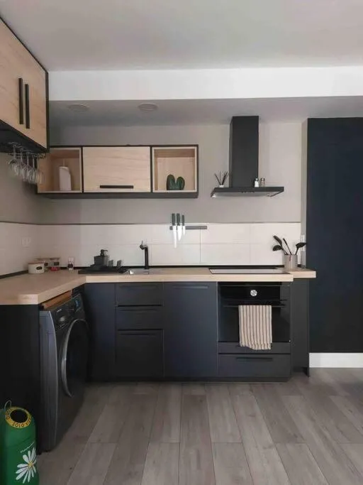 Image 4 of Cozy Apartment