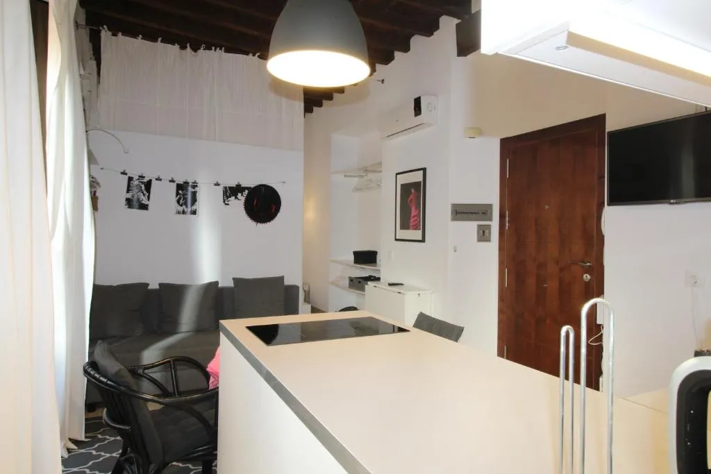 Image of Del Parque Flats Alvarez Suite