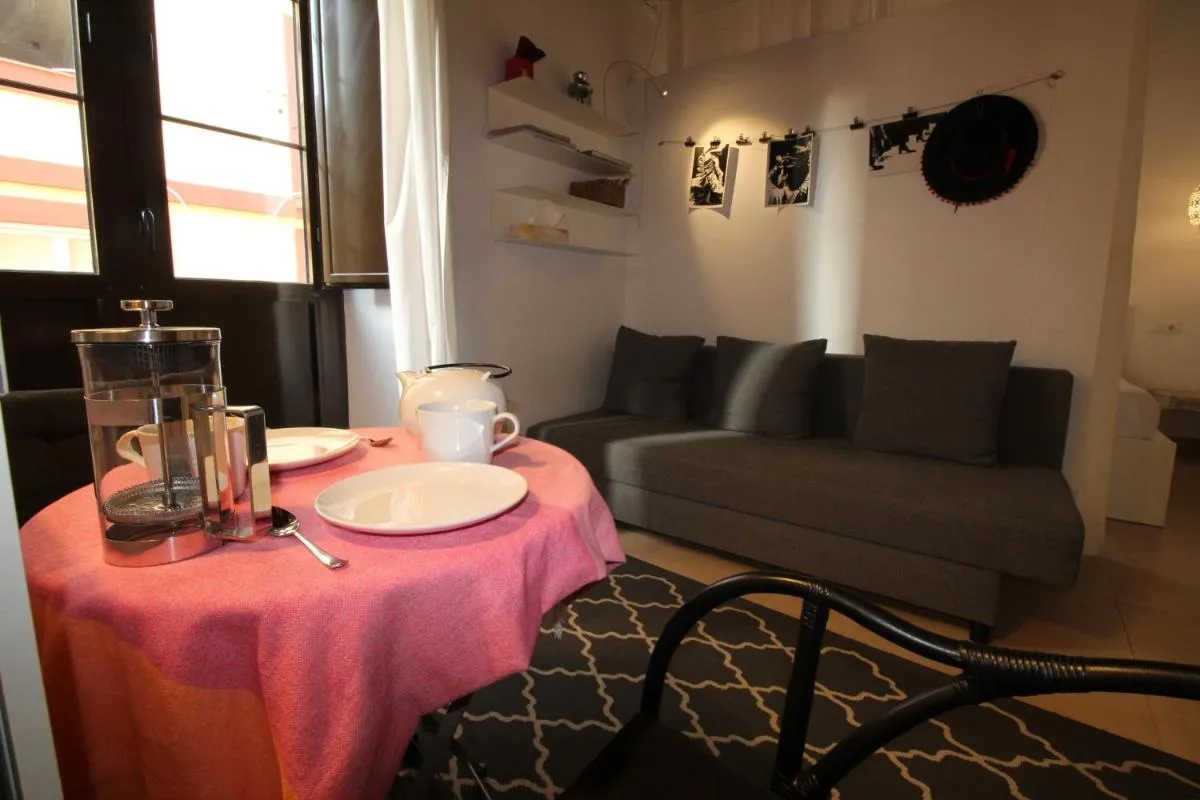 Image 6 of Del Parque Flats Alvarez Suite