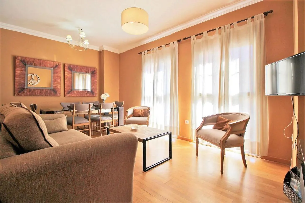 Image 1 of Del Parque Flats – Cervantes