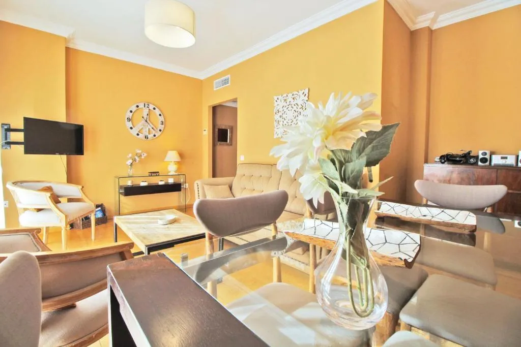 Image of Del Parque Flats – Cervantes