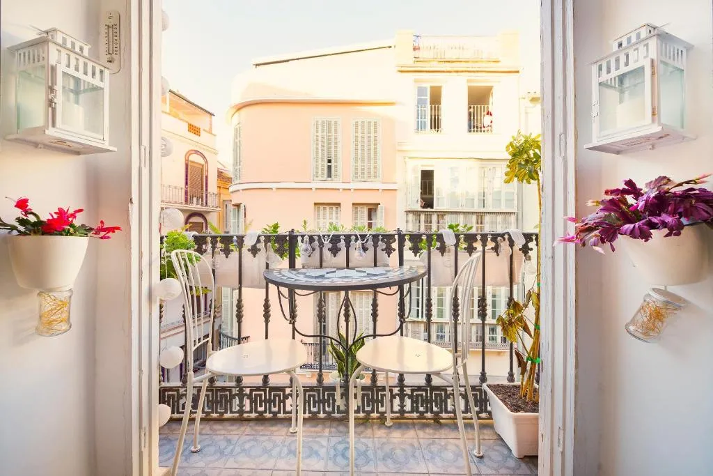 Image of Del Parque Flats Especerias Balcony
