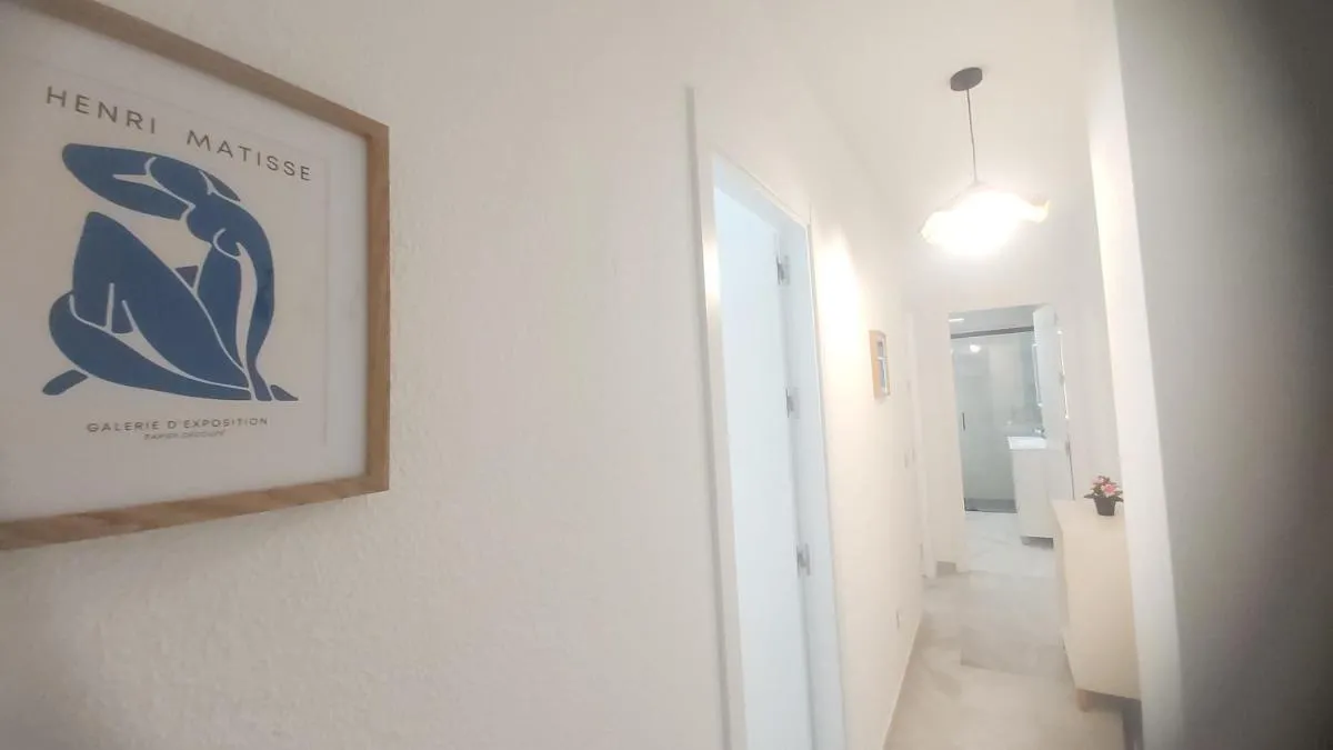 Image 4 of Del Parque Flats Victoria Family
