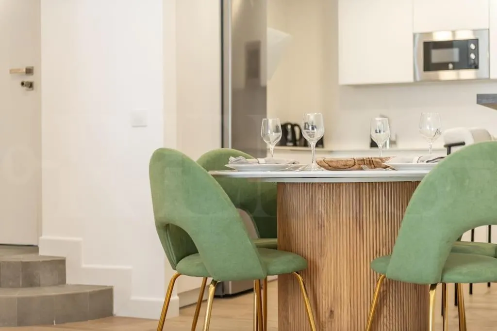 Image 1 of Delightful and bright apartment in center by REMS