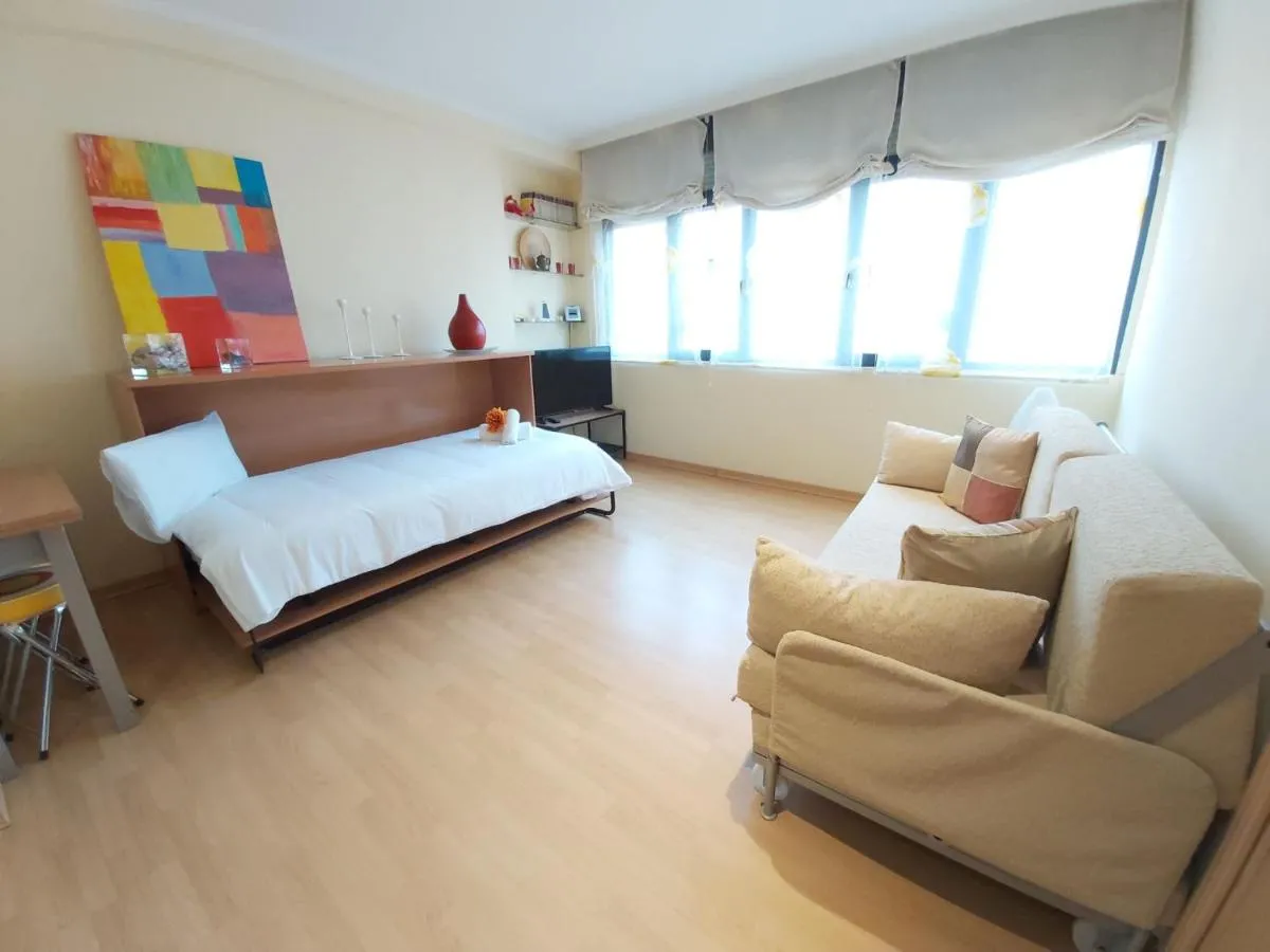 Image 3 of Del parque flats estudio martires