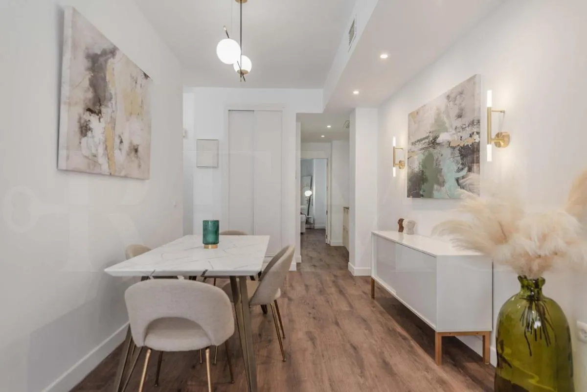 Image 2 of Designed minimalist apartment – Málaga Center by REMS