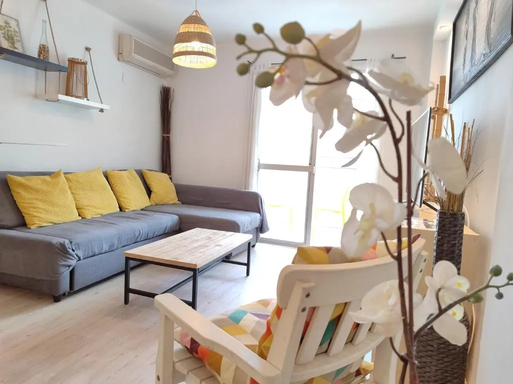 Image of Diseño Y Relax apartamento de dos habitaciones cerca de la playa