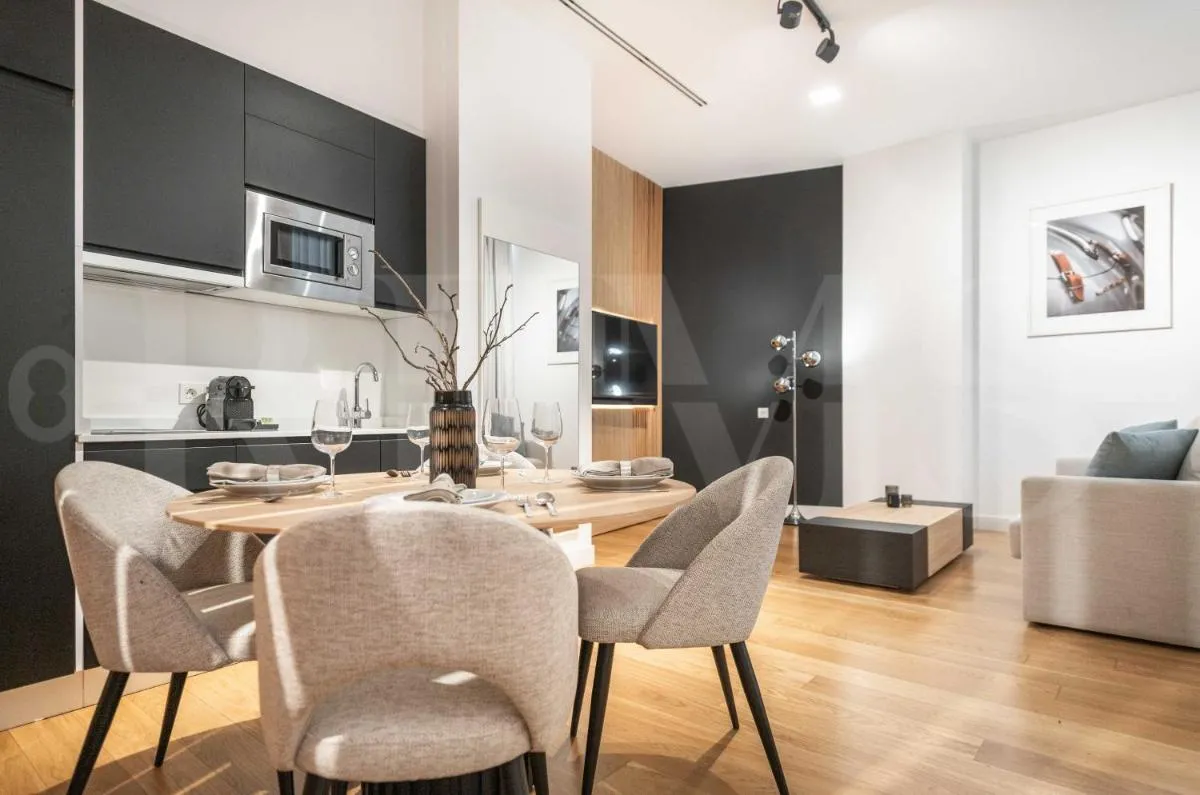 Image 2 of Elegant studio in the heart of Malaga by REMS