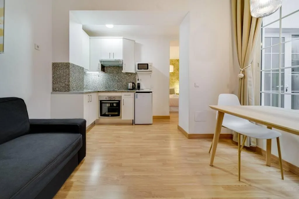 Image 5 of Encantador apartamento con patio